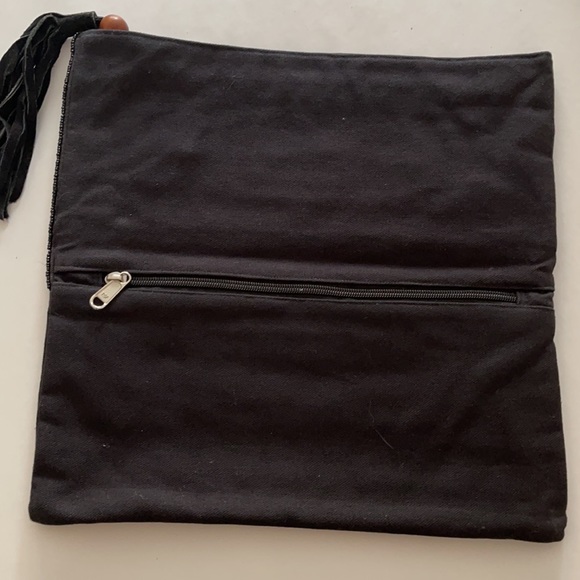 Gorgeous beaded clutch from Aldo - Picture 5 of 9